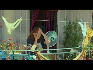 scenes from the film les femmes au balcon (2024)